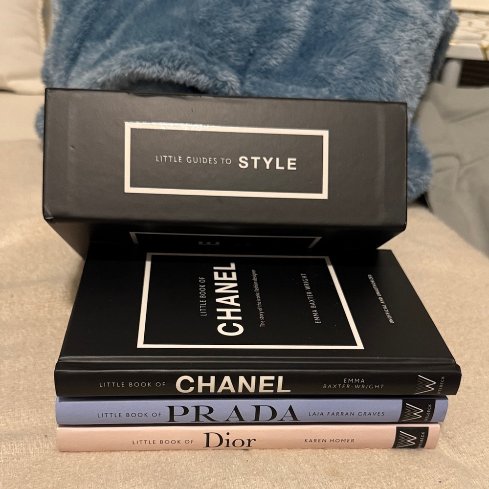 Mini Guides- to Style Book Set - Black, Blue, Pink- Chanel, Prada and Dior
